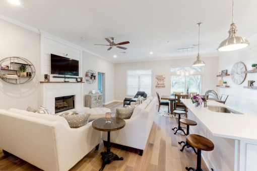 Castle Terrace, Horseshoe Bay - SOLD