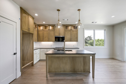 Modern Cottage in Briarcliff - SOLD