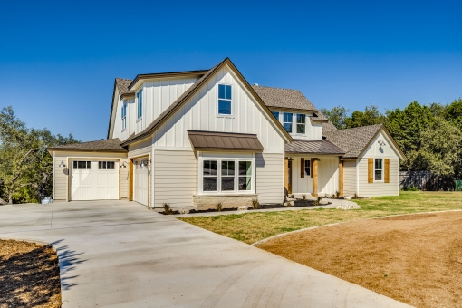 Unique Modern Farmhouse in Briarcliff - SOLD