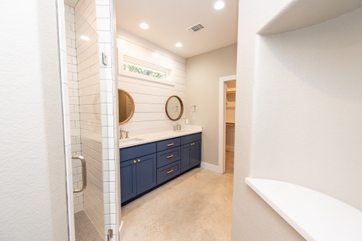 Modern Farmhouse With Brick in Spicewood-SOLD