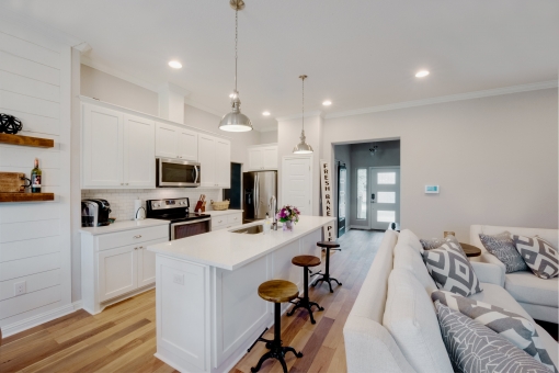 Castle Terrace, Horseshoe Bay - SOLD