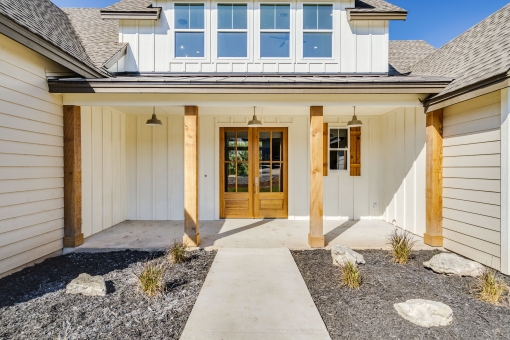 Unique Modern Farmhouse in Briarcliff - SOLD